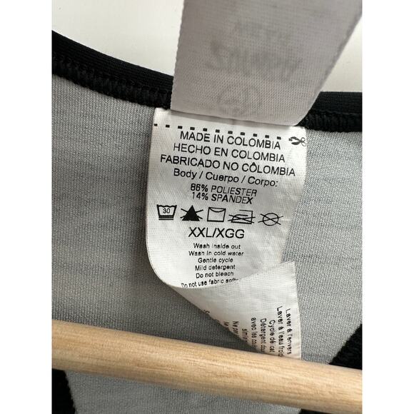 Zumba Womens XXL Sports Bra Black Racerback Workout Training Deep V Low Impact - Picture 5 of 8